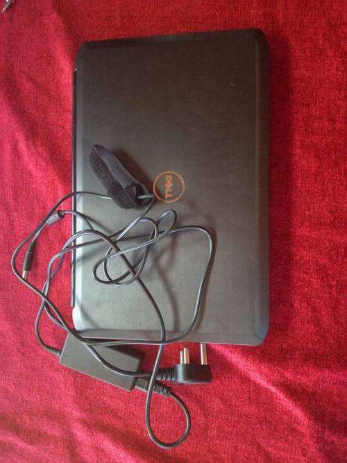 DELL Latitude E5530