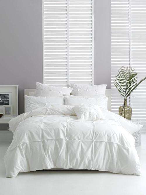 3 Pce Alessio White Duvet  Set