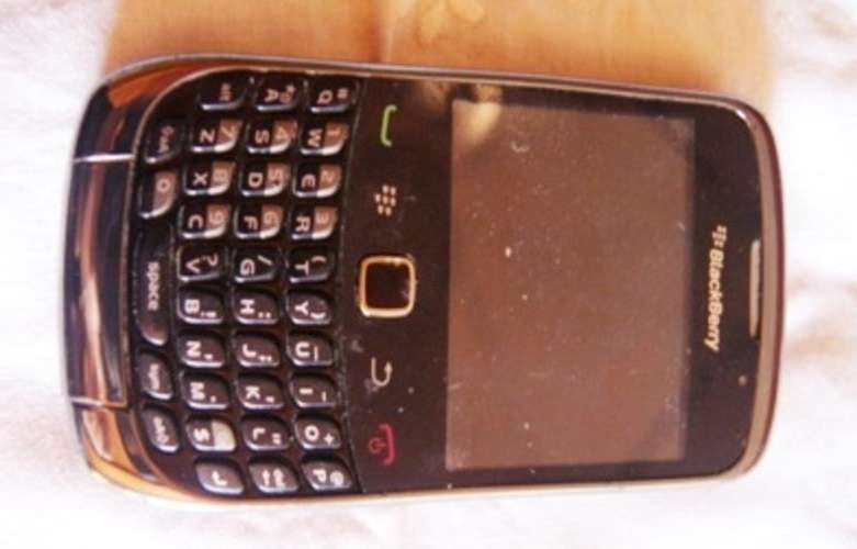 Blackberry Curve doesnt charge