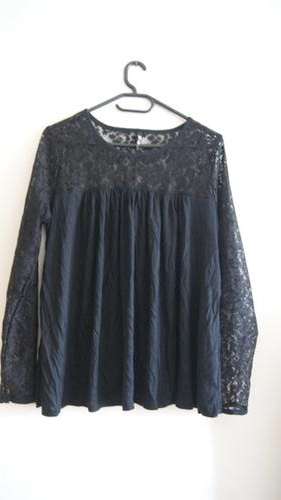 Black top with lace sleeves size xl