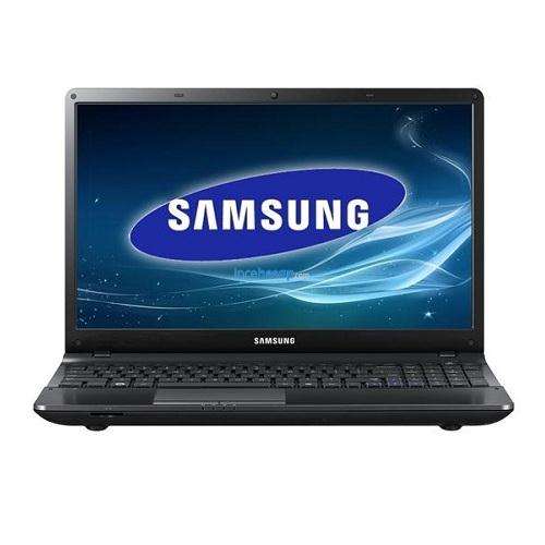 3rd gen Samsung NP300e i3 3110m @ 2.40Ghz ,4gb ram, 640Gb HHD (R1 NO RESERVE!!!)