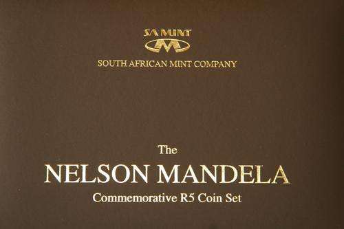 THE NELSON MANDELA Commemorative R5 Coin set---A MUST HAVE !!!