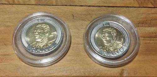 X2 2008 R5 BIRTHDAY COINS IN CAPSLES