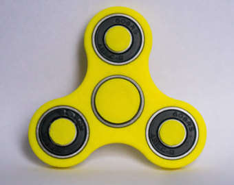Fidget Finger Spinner Toy-Local stock, same day despatch , No Delay   Tri Fidget Hand Finger Spinner