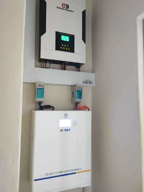 Green Energy Solution Perfect Combination of Inverter Lithium Battery and Solar Panels