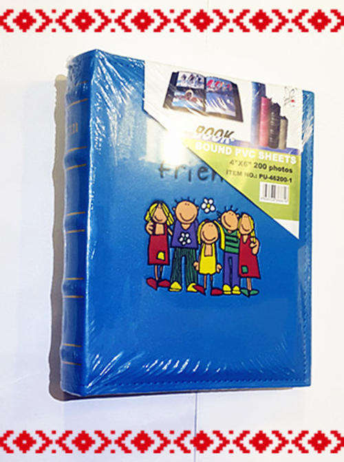 "Friends" photo album 4''*6" 200 photos