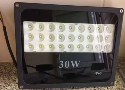 New stock ! Full 30W 220V LED IP65 FLOODLIGHT !!!