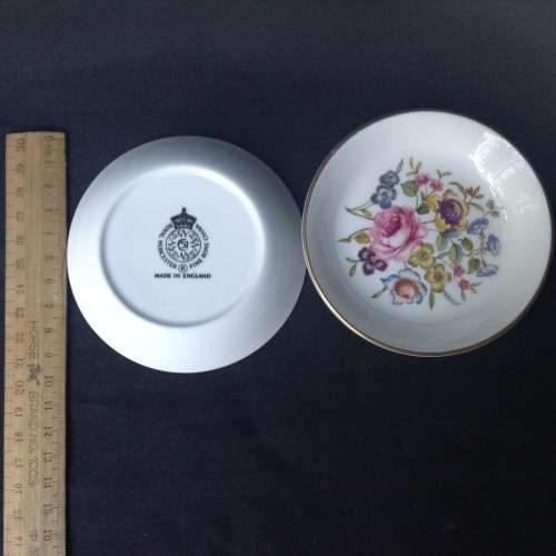 Royal Worcestershire floral plates 8cm
