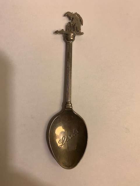 3D Spoon collectors! 3D figure of a cricketer and Lords engraved  inside of spoon.