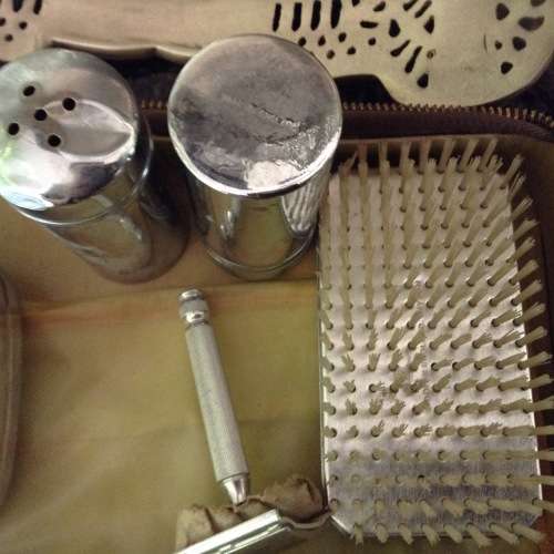 Men's grooming kit, made in England.