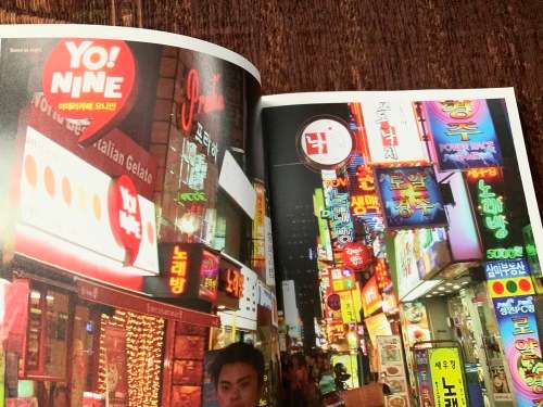 Anthony Bourdain, First Edition, No reservations, Around the World on an Empty Stomach