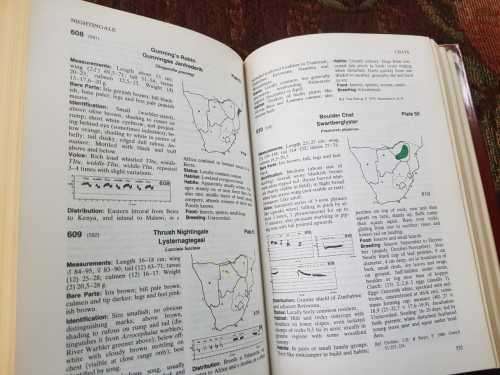 Roberts Birds of Southern Africa, by Gordon Linsay Maclean