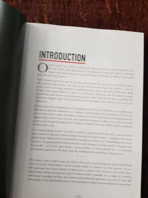 The Investment Trust a Handbook by Jonathan Davis