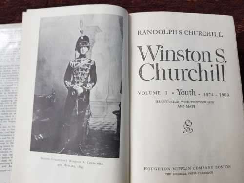 Winston Churchill & The Second World War, First Editions & Delprado Commando figurine