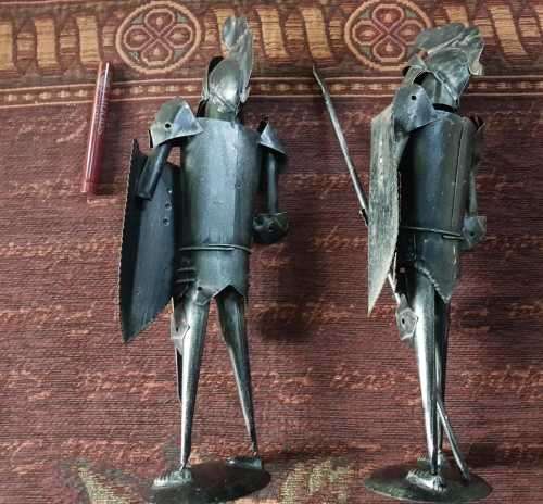 Medieval Knights, set of two for one price !