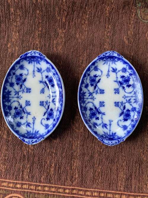 Burgess and Leigh, Middle Port Pottery, Blue and white (blue flow) oval plates 22cm