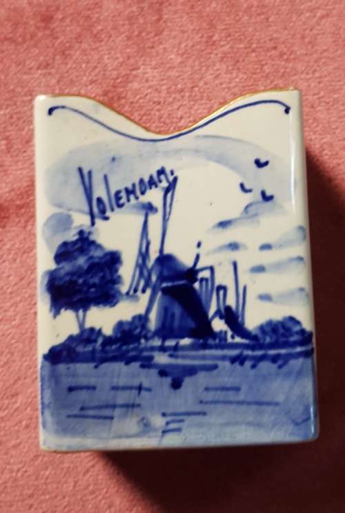 Vintage Delft Volendam Ashtray and cigarette holder