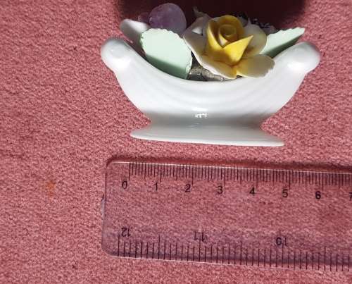 Vintage Royal Doulton flower posy bowl ornament