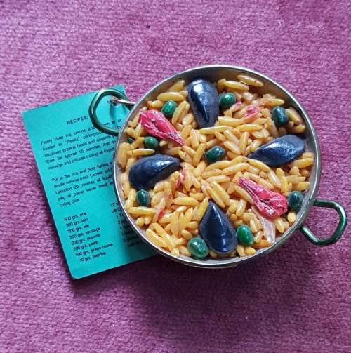 Jamie Oliver Jamie's 15-Minute Meals AND Nigella Lawson Nigella Express AND Recipe Fridge Magnet