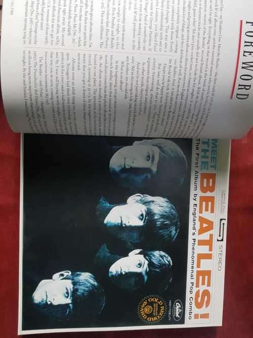 Rolling Stone - First paperback Edition! The 500 greatest albums of all times.