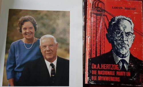 Verwoerd AND Hertzog ( Afrikaans )