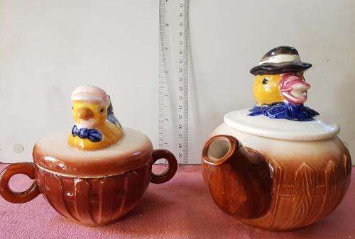 Otagiri farm animals teapot and sugar bowl.  Made in Japan, Vintage !
