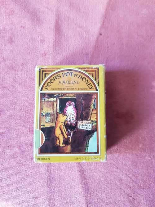 Poohs Pot oHoney by A. A. Milne