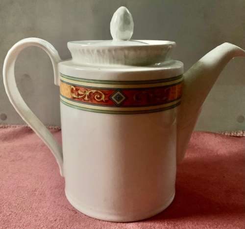 Villeroy and Boch Tea/Coffee Pot Vavro Millenia Porcelain, Rare