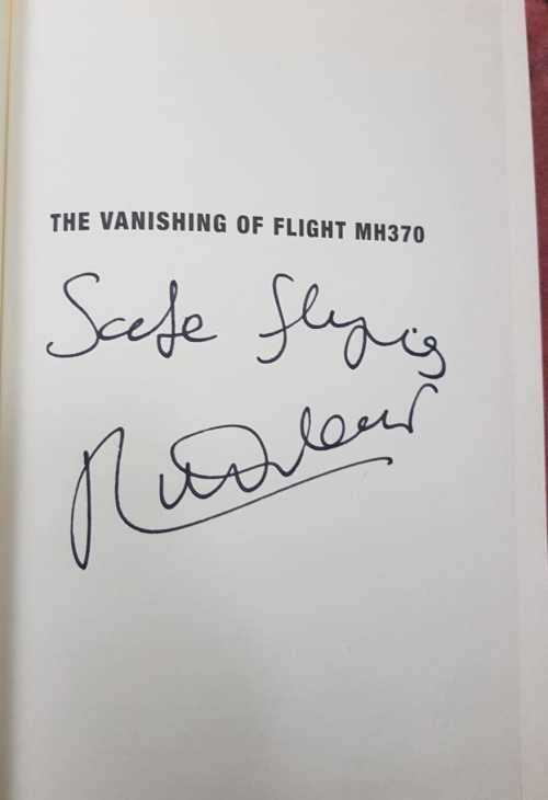 Signed First Edition Richard Quest CNN The Vanishing of MH370