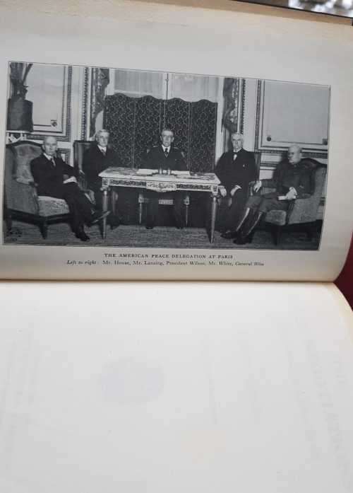 Versailles Conference WW1 Woodrow Wilson The Peace Negotiations  illustrations 1921