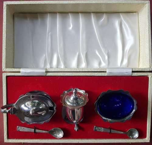 SILVER PLATED CRUET