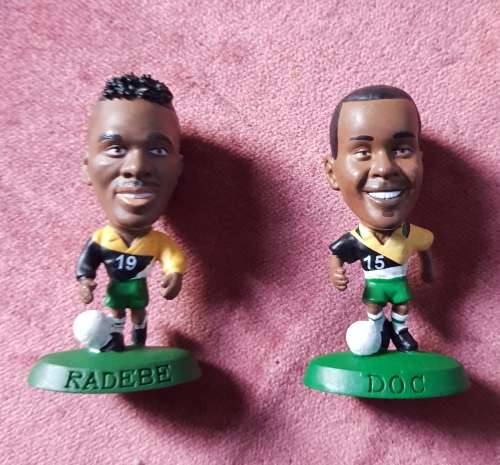 Soccer Frame with Doc Khumalo & Lucas Radebe Bobbleheads & Castle Lager Premiership Tie