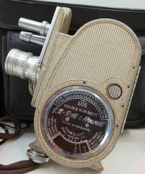 Vintage Camera GB Bell & Howell Double Run Eight 605 Movie Camera