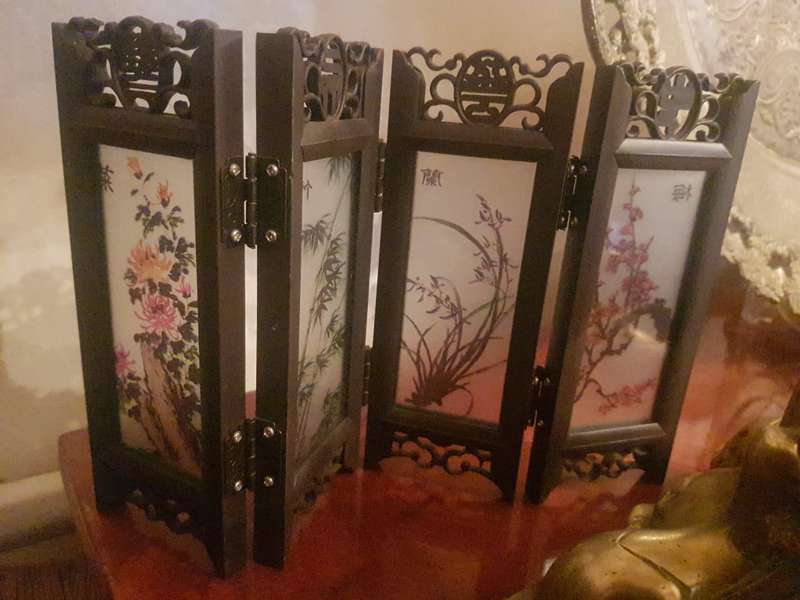Chinese Antique like Leaf Mini Chinese Four Panel Folding Silk Screen Glass Vintage