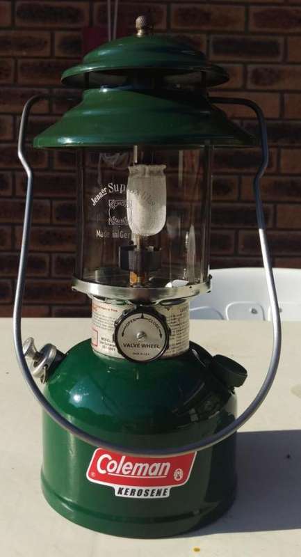 Coleman 201 kerosene lantern