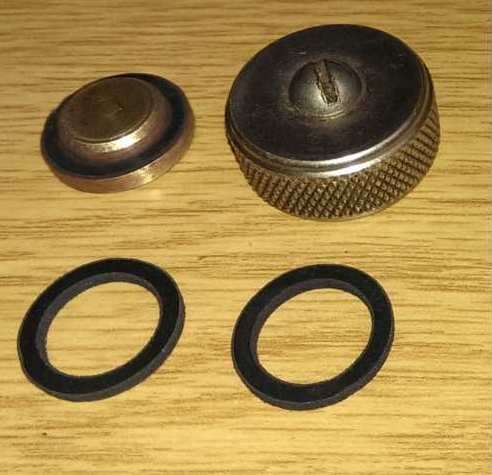 Coleman Lamp:  Correct Viton Flat Seal for Coleman large 3-piece fuel cap