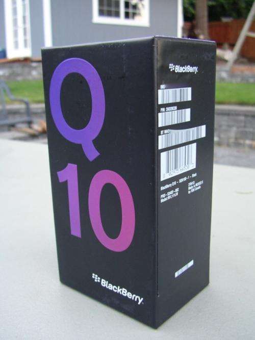 Brand New Blackberry Q10 Never Opened Sealed in Box