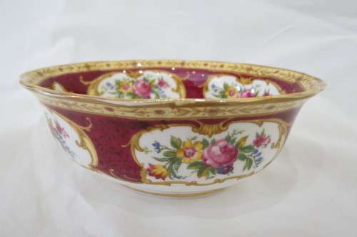 Royal Albert Lady Hamilton Oval Sugar Bowl
