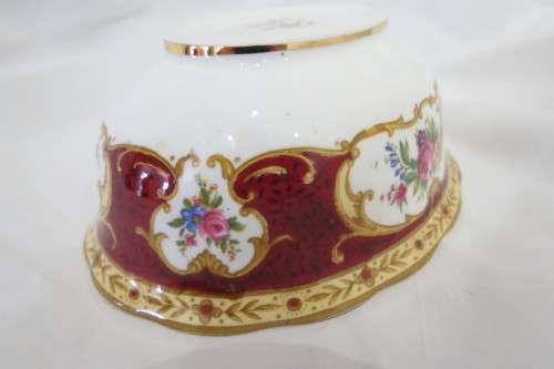 Royal Albert Lady Hamilton Oval Sugar Bowl