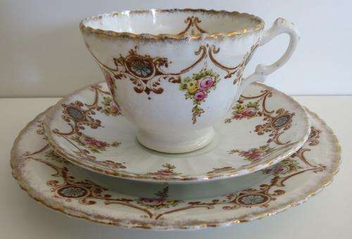 Royal Albert Unnamed Trio