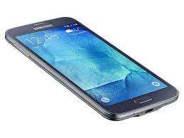 BRAND NEW SAMSUNG GALAXY S5 16GB Charcoal Black + FREE CASE - @ R1 NO RESERVE