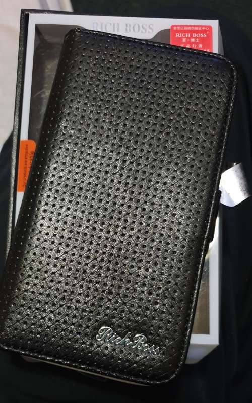BRAND NEW SAMSUNG GALAXY S5 16GB Charcoal Black + FREE CASE - @ R1 NO RESERVE