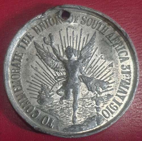 1910 COMMEMORATIVE MEDAL - FORMATION OF THE UNION OF SOUTH AFRICA - LOW START