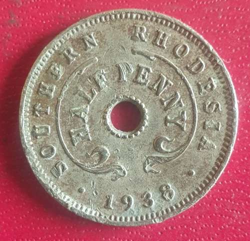 VERY RARE 1938 SOUTHERN RHODESIA 1/2 PENNY -GEORGE VI ERA - only 240 000 minted @ R1 NO RESERVE