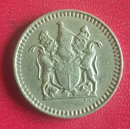 EXTREMELY RARE AU/UNC 1973 RHODESIA 5 CENTS - COAT OF ARMS - mintage unknown @ R1 NO RESERVE