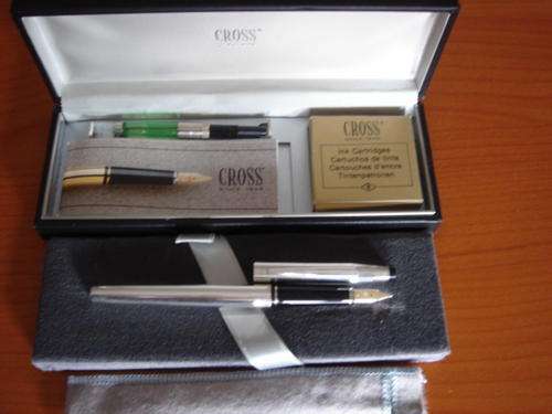 Solid Stirling Silver Cross Fountain Pen in presentation box. (New old stock) Never used
