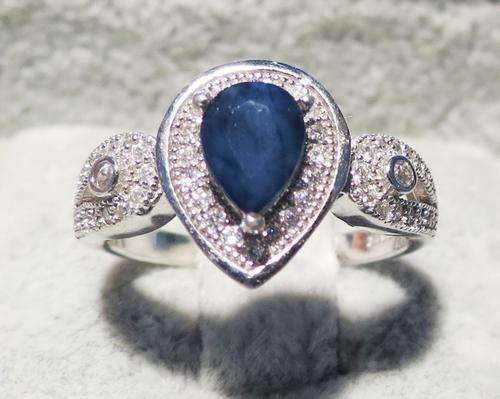 REAL STONES!!!  ALLURING GENUINE BLUE SAPPHIRE STERLING 925 SILVER RING 7
