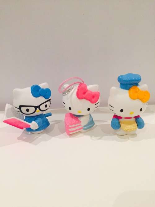 Hello Kitty toy figurines