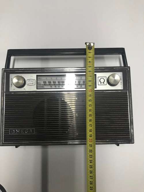 Vintage OMEGA FM VHF Radio