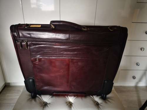 Partridge Genuine Leather Suit Bag